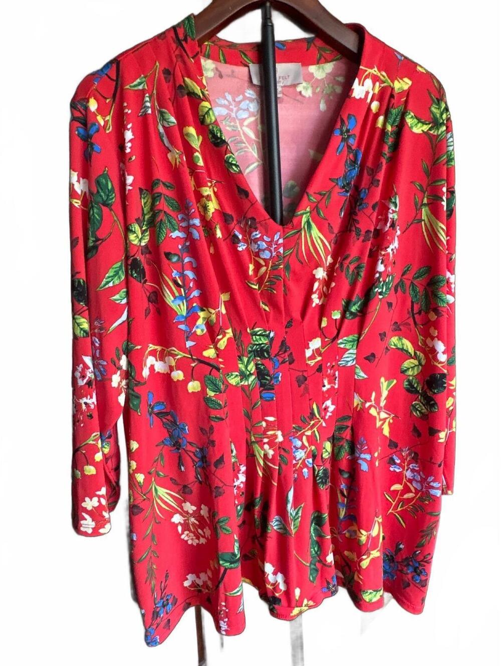 Laurie Felt Bright Floral Red Top 1X